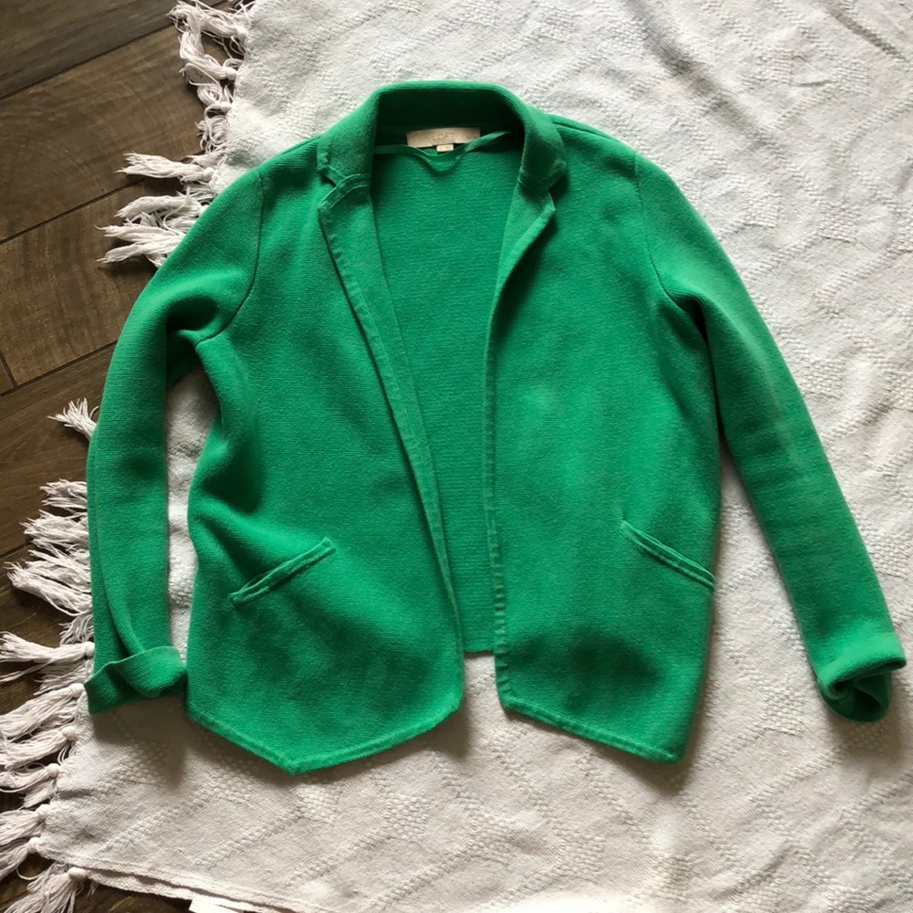 ✨Ann Taylor LOFT green sweater blazer